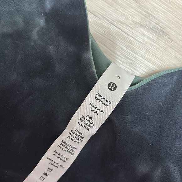 NWT LULULEMON ALIGN TANK - Picture 3 of 4